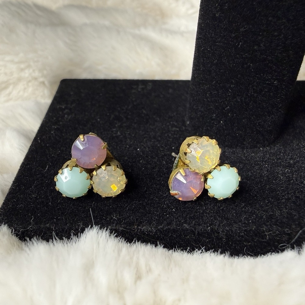 Vintage Look Gemstone Earrings Gold Tone Costume Jewelry